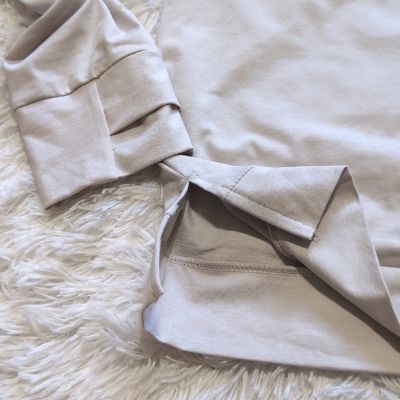 NWT All in Motion Bundle of 2 Blue & Cream Active Hoodies - Picture 10 of 13